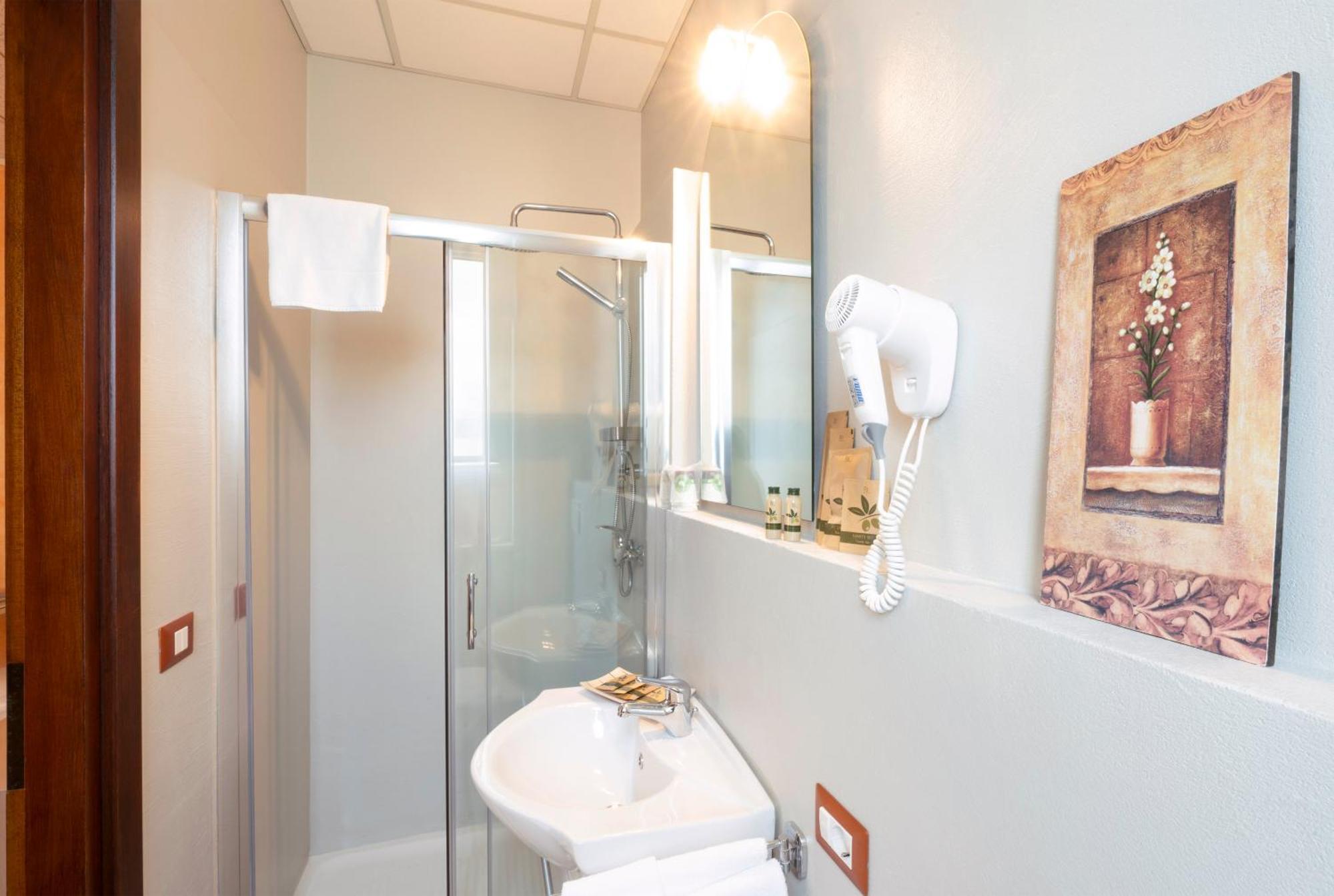 Le Betulle Hotel San Maurizio d'Opaglio Kültér fotó